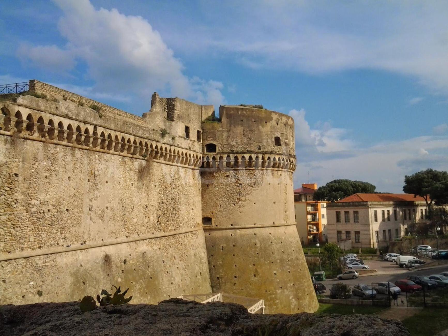 Incastro B&B In Crotone Dış mekan fotoğraf